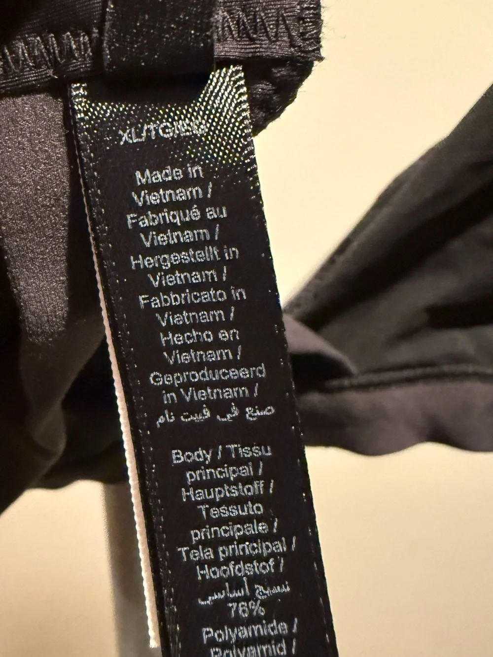 SKIMS- Triangle Bralette - Picture 4 of 4
